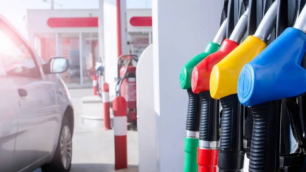 Bugün akaryakıt istasyonuna gidenler şok geçiriyor 5